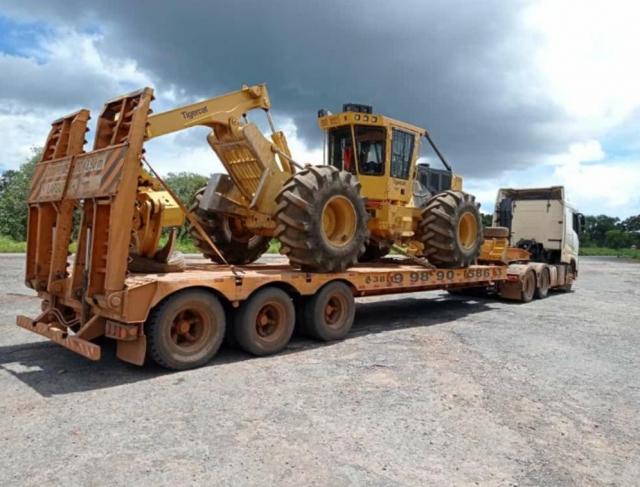 Transporte de Máquinas em Montes Claros, e filial em Buritizeiro / MG e Região