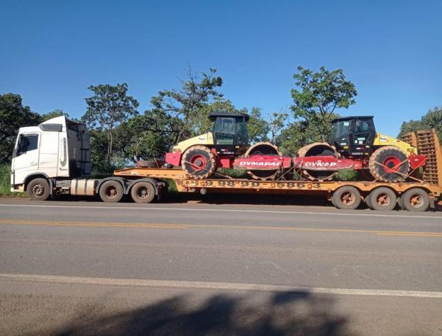 Locação Rolo Compactador e Máquinas em Montes Claros, e filial em Buritizeiro / MG e Região