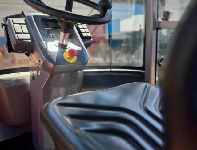 Locação Rolo Compactador e Máquinas em Montes Claros, e filial em Buritizeiro / MG e Região